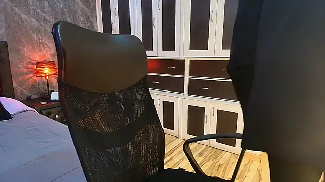 Adams_Sanz – Naživo XXX chat