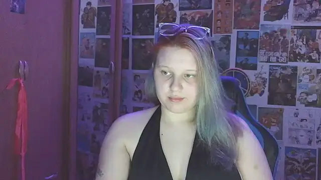 FoxPlayXX: вебкам-шоу