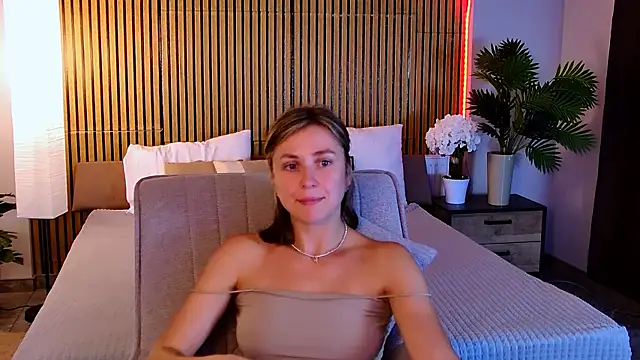 Chat XXX en directo de EmeraldGlow