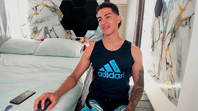 Goldendesirexx: απευθείας συνομιλία ΧΧΧ