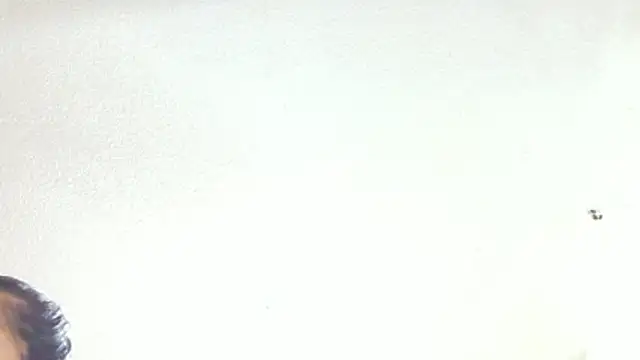 leonerissn Live XXX chat