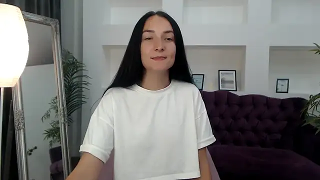 Yr_Shy_Bae: онлайн-секс-чат