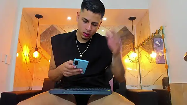 Klaar_Blessed – Kamerová šou