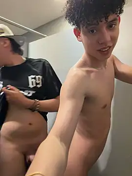 Вебкам-шоу yoursexyjose