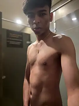 XXX chat uživo modela The_Conquer