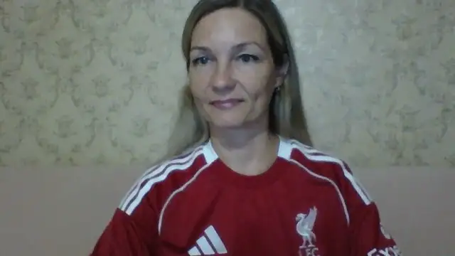 Chat +18 de sweetriki ao vivo