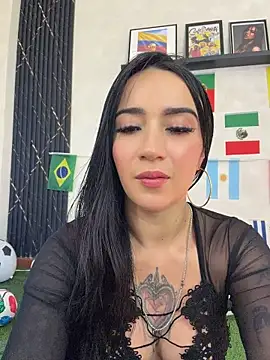 EmmyEvans1 Chat XXX live