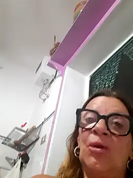 gildamilf's Live XXX Chat