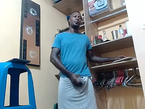 kurtbigcock 现场XXX聊天
