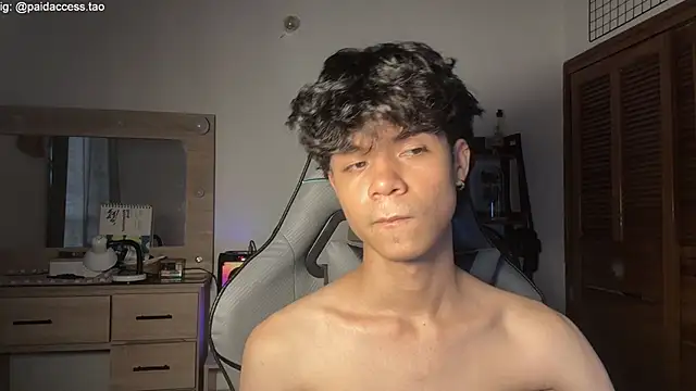 OopsAgain_ live XXX chat