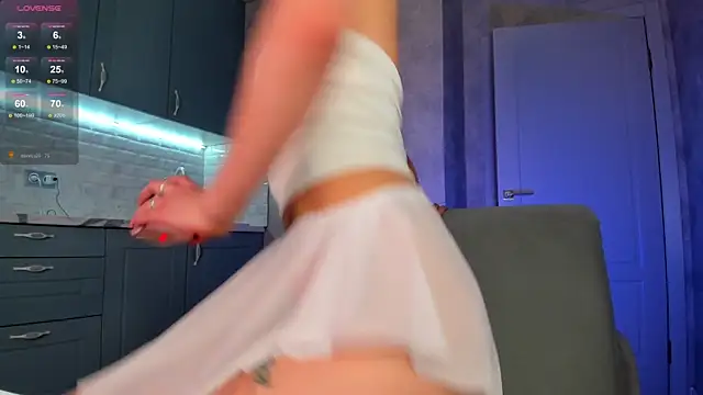LilFlexxy's Live XXX Chat