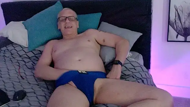 Chat XXX ao vivo de BlameItOnJunior