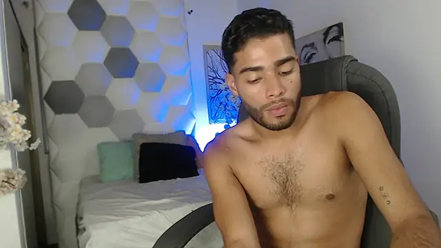 Онлайн чат XXX AlejandroGreco