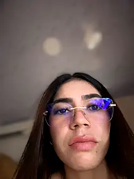 Chatroom XXX en direct de Eveliin_ruiz