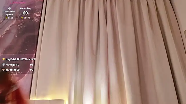 Mia_Ray 现场XXX聊天