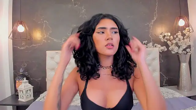 MeiBlackwood's Live XXX Chat