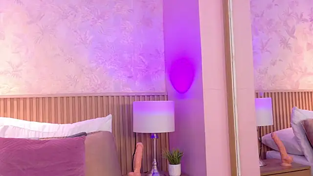 Chatroom XXX en direct de ValeriaMonet