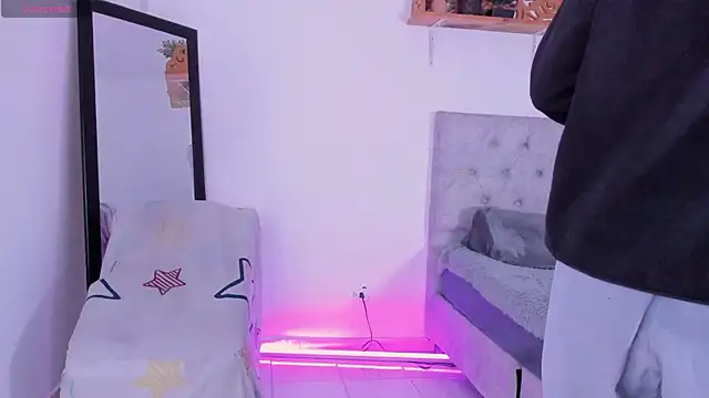 Samara_Monroe 现场XXX聊天