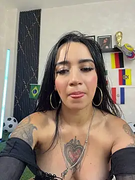 Chatroom XXX en direct de EmmyEvans1