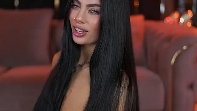 RavennaDArcy's Live XXX Chat