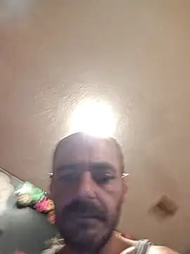 Chat XXX ao vivo de DaddyAndSplashQueen
