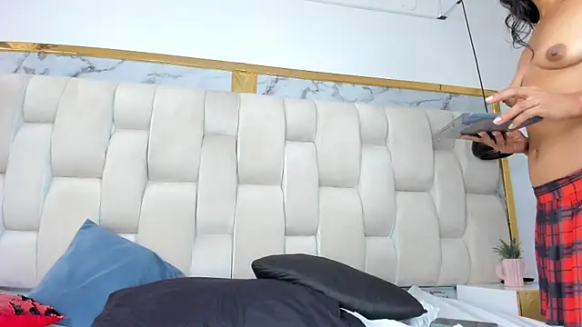 Hanna_lens live XXX chat