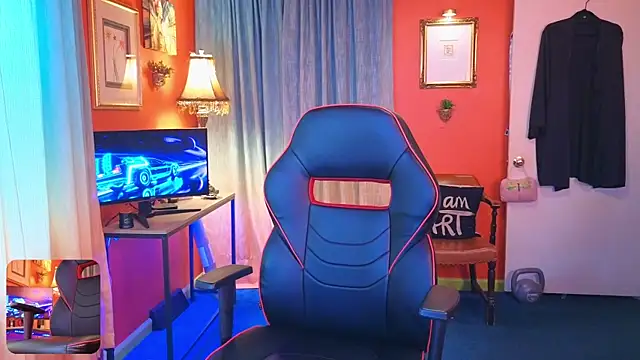 Jujutopia's Webcam Show