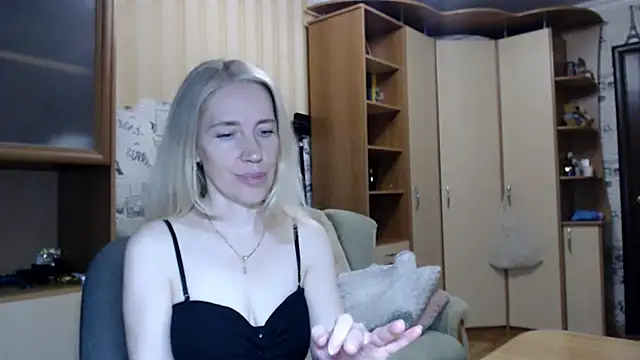 Javelinka Chat XXX in diretta