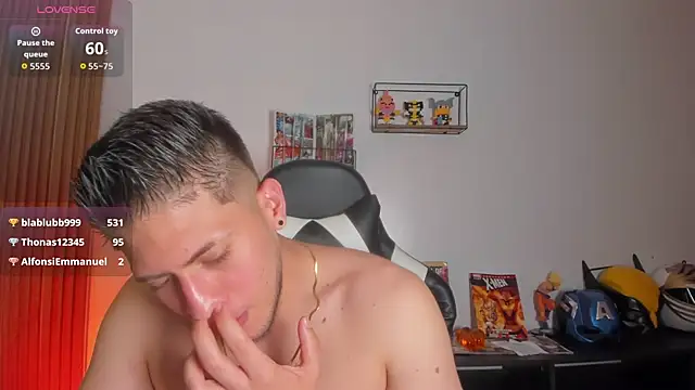 Онлайн чат XXX SebastianMaximoff_