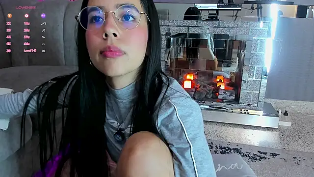 Sembang XXX Secara Langsung laraa_jeean