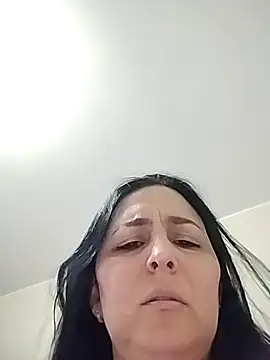Chat +18 de valeria1883 ao vivo