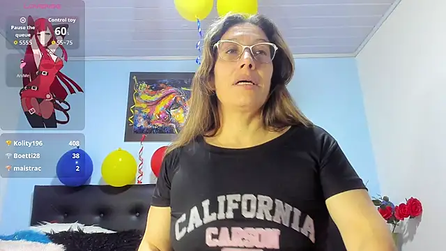 kaylaMinov_ Chat XXX in diretta