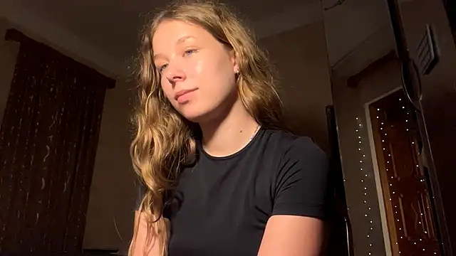TarenOgilvie's Webcam Show