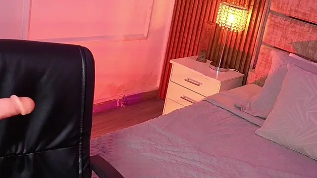 MiaBlackrose 现场XXX聊天
