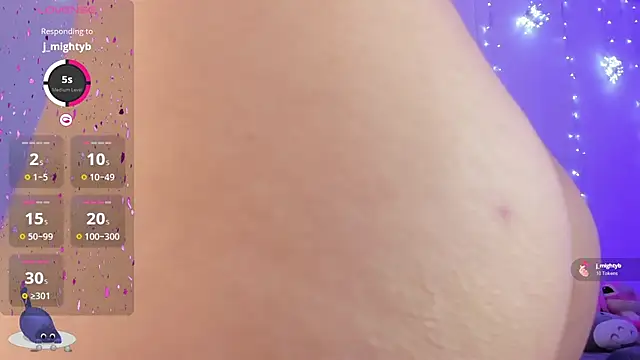 Czat XXX na żywo – roseliam25