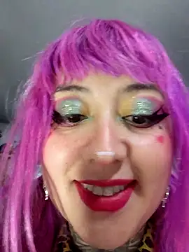 Chat XXX en directo de ciindy_ink