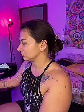 Czat XXX na żywo – Amarantha_666