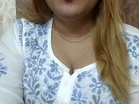 Sexyy_Sana 现场XXX聊天