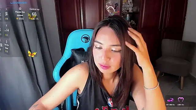دردشة Nicole_Ss الجنسية المباشرة