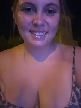 Samantha_official Chat XXX in diretta