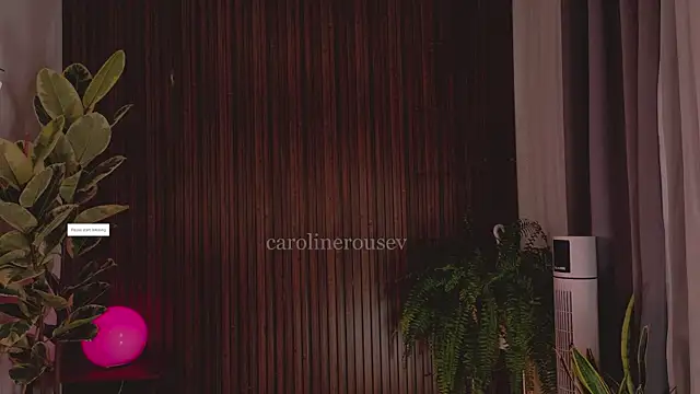 carolinerousevn Live XXX chat