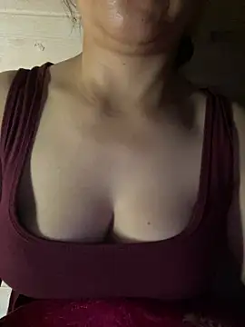 Charmaine_ass 现场XXX聊天