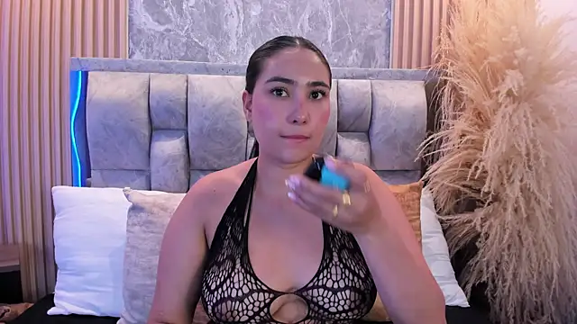 Sulay_Kim live XXX chat