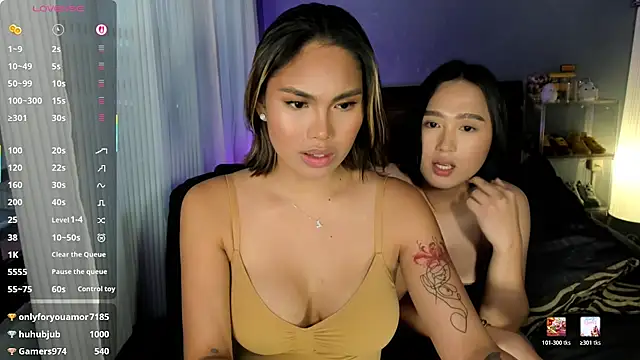 AlaiaXPixie's Live XXX Chat