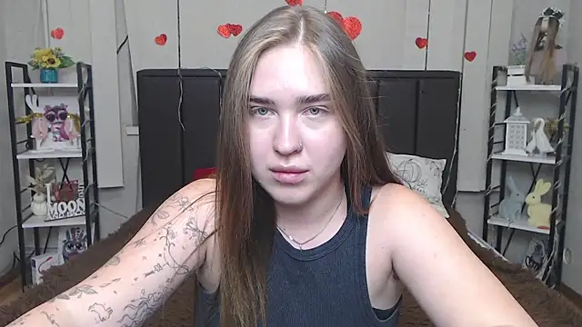 Chat +18 de LauraHlot ao vivo