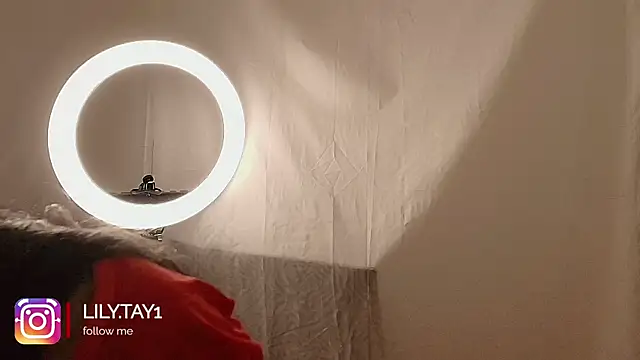 lily_tay_ Chat XXX in diretta
