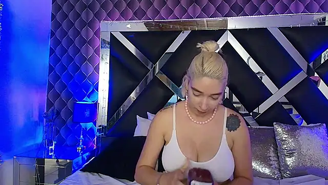 Czat XXX na żywo – victoriaa_lee_