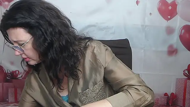 RoseHille's Live XXX Chat