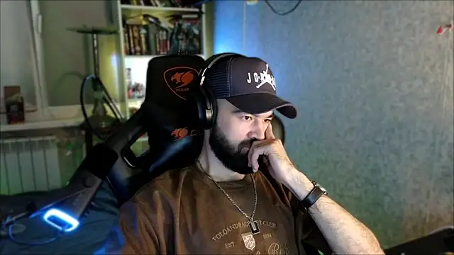Živý XXX chat _Serious_Man