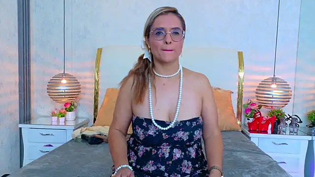 Czat XXX na żywo – MarilynVega1